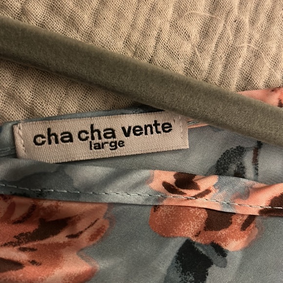 Teal and Pink Floral print blouse with a right shoulder open held with strap - Picture 3 of 3